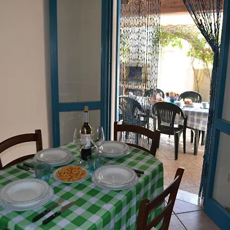 شقة With Shady Garden And Air Conditioning In Torre Dellorso توري ديل أورسو