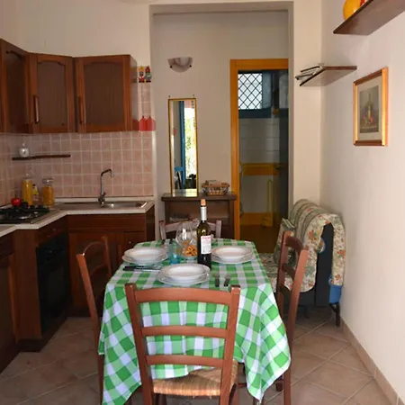 With Shady Garden And Air Conditioning In Torre Dellorso *